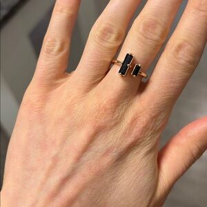 Dainty and delicate rectangle stone open ring square black
